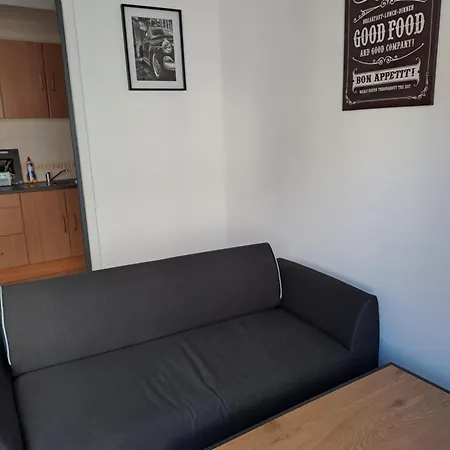 3 Pieces Faubourg De Pierre