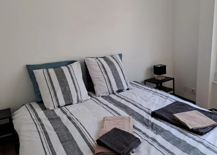 3 Pieces Faubourg De Pierre *